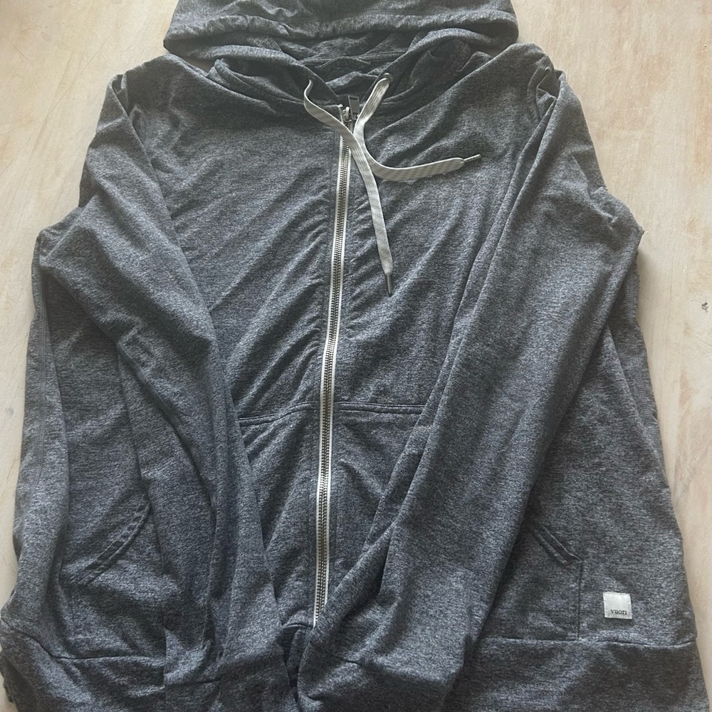Vuori halo performance hoodie gray heather Zip-Up Hoodie